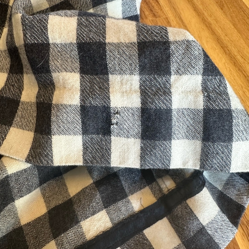 Vintage Wool Pleated Black and Cream Oversize Gingham Midi Skirt size 6 - Picture 10 of 12